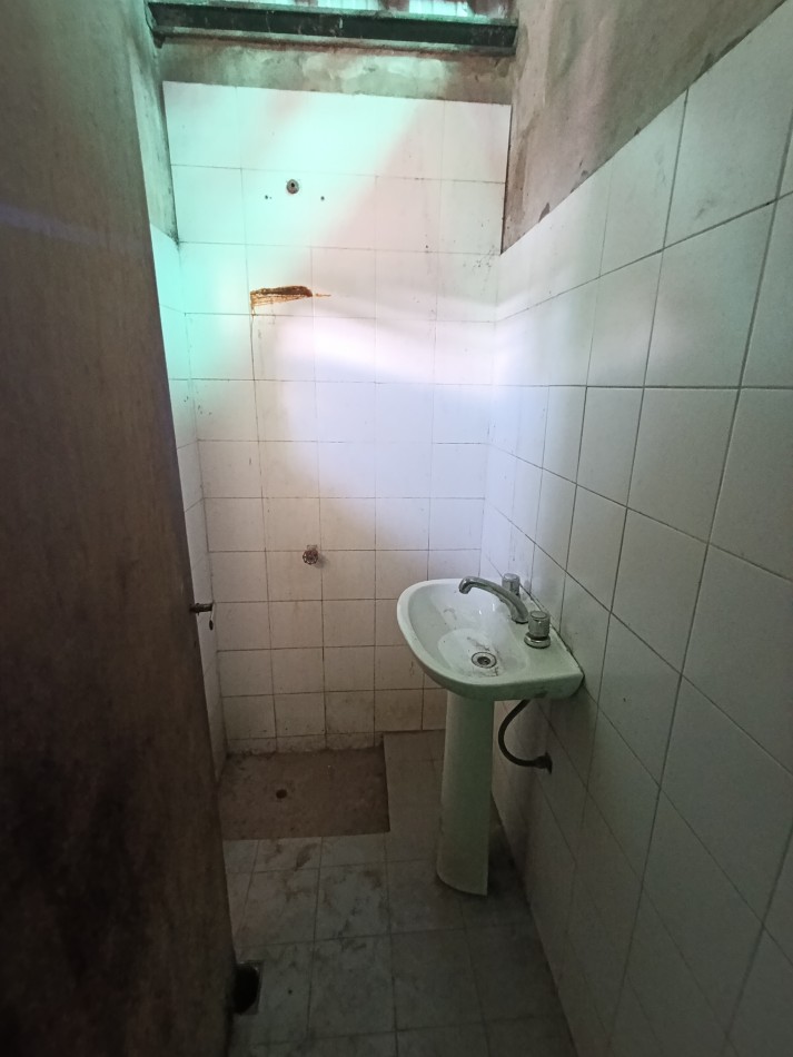 Casa 2d + Galpon 350 mts en cabo Farina