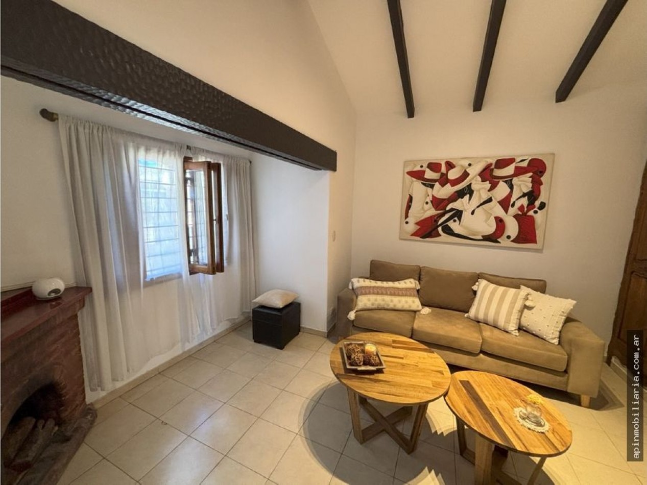 VENTA CASA 3 DORMITORIOS EN BARRIO LOS MANANTIALES C. PAZ