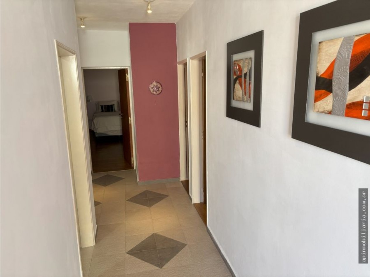 VENTA CASA 3 DORMITORIOS EN BARRIO LOS MANANTIALES C. PAZ