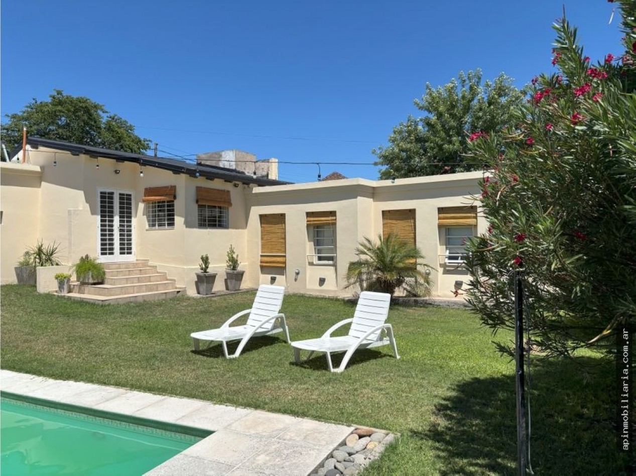 VENTA CASA 3 DORMITORIOS EN BARRIO LOS MANANTIALES C. PAZ