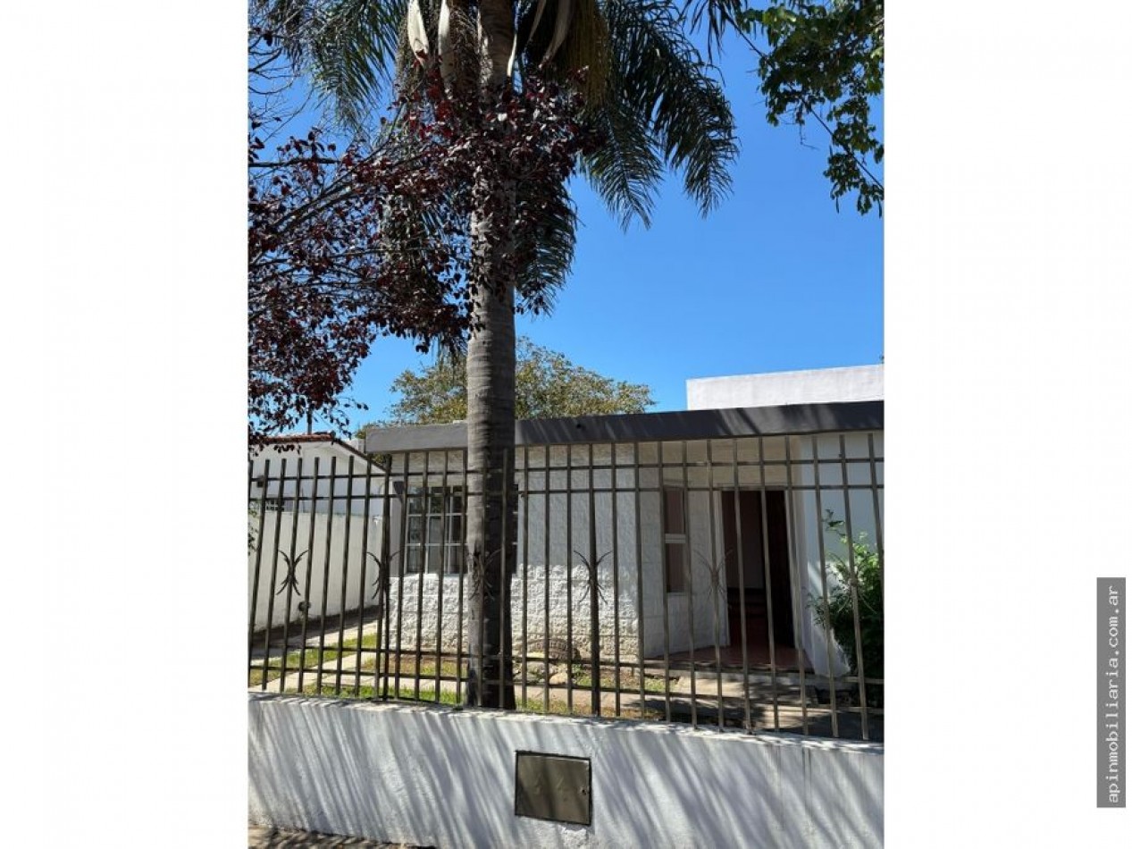 Venta casa 4d c/pileta y quincho Carlos paz 