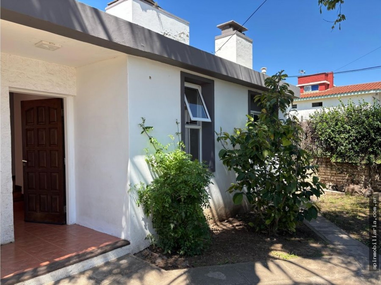 Venta casa 4d c/pileta y quincho Carlos paz 