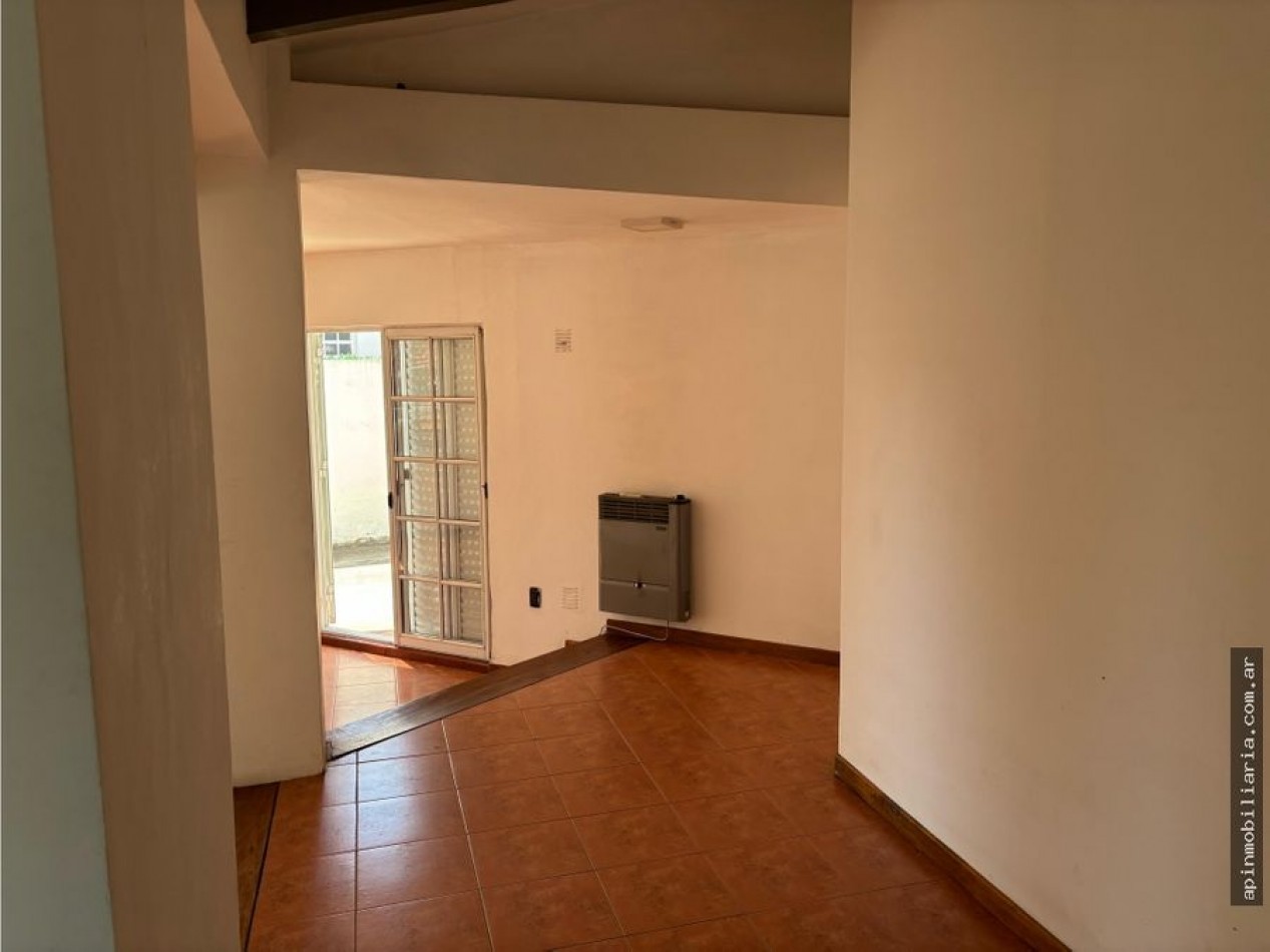 Venta casa 4d c/pileta y quincho Carlos paz 