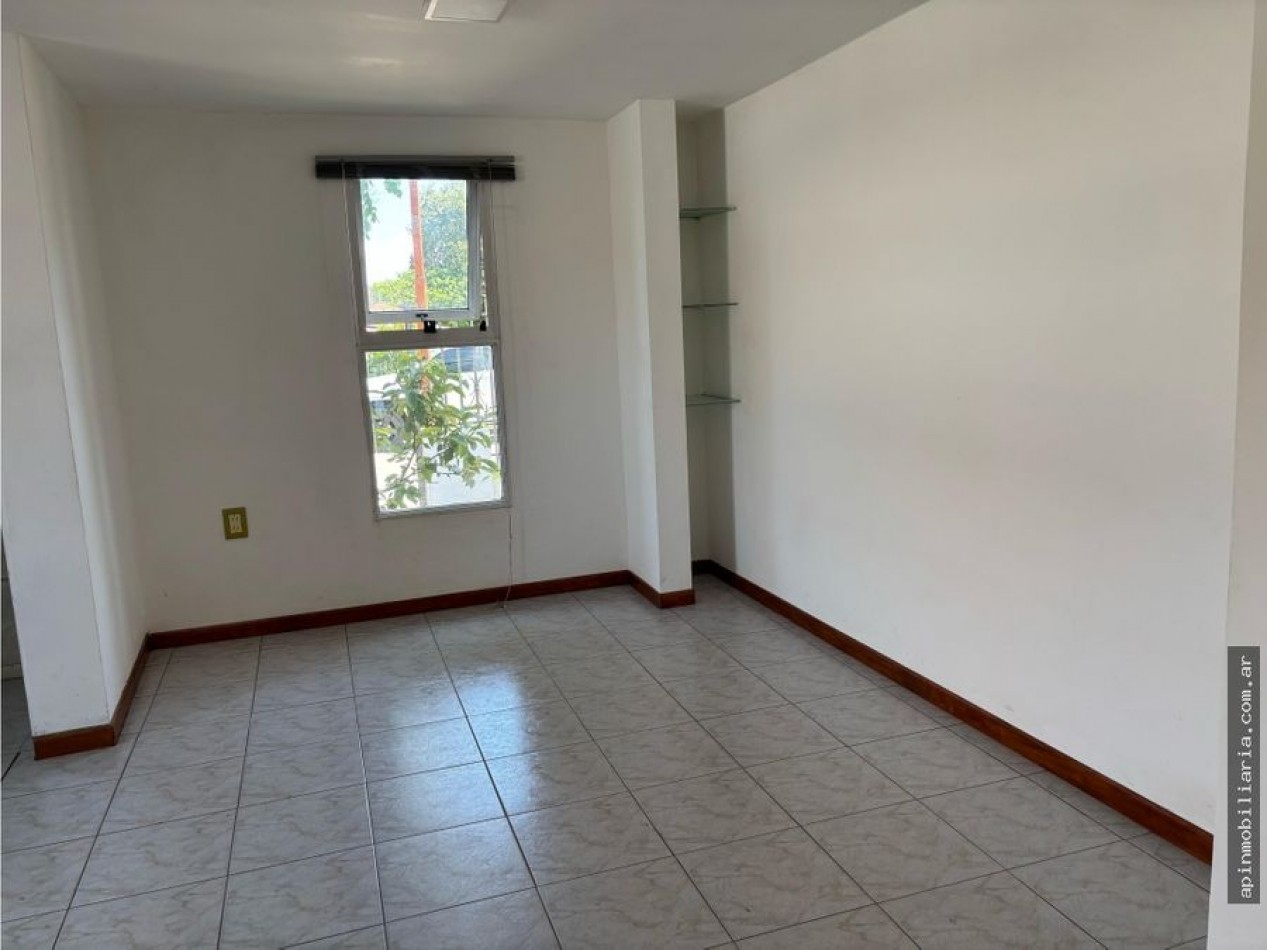Venta casa 4d c/pileta y quincho Carlos paz 