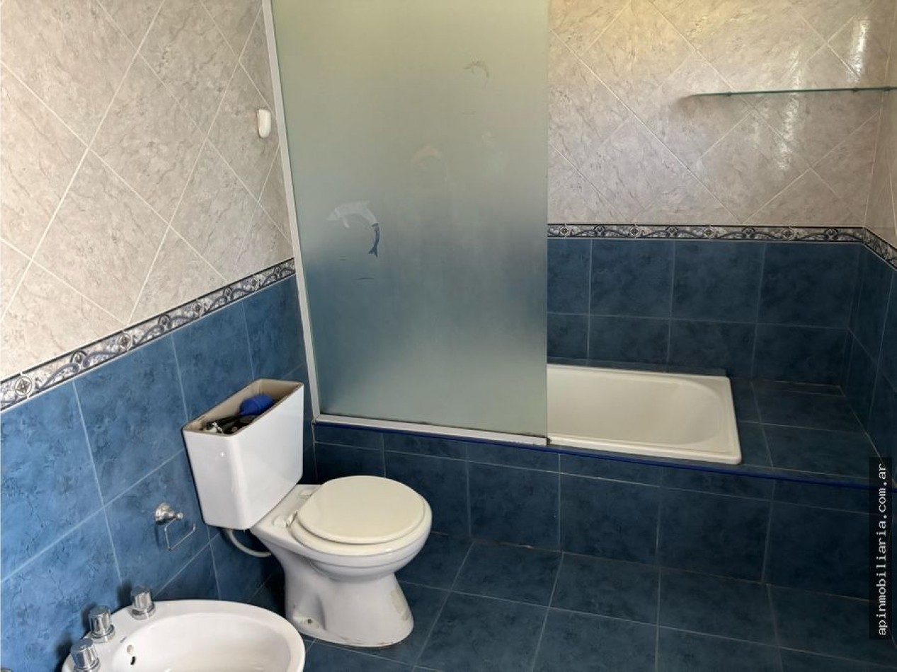 Venta casa 4d c/pileta y quincho Carlos paz 