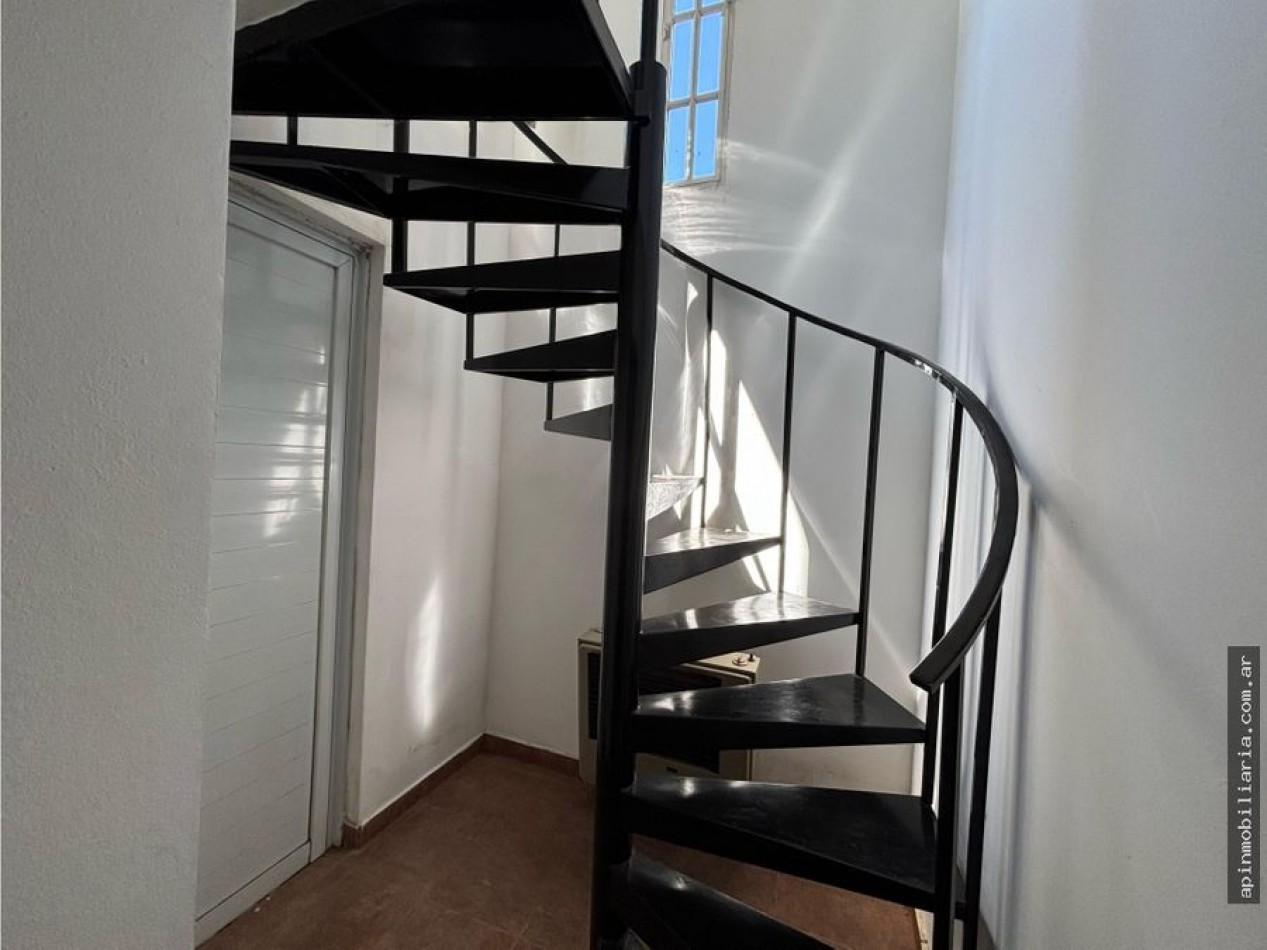 Venta casa 4d c/pileta y quincho Carlos paz 