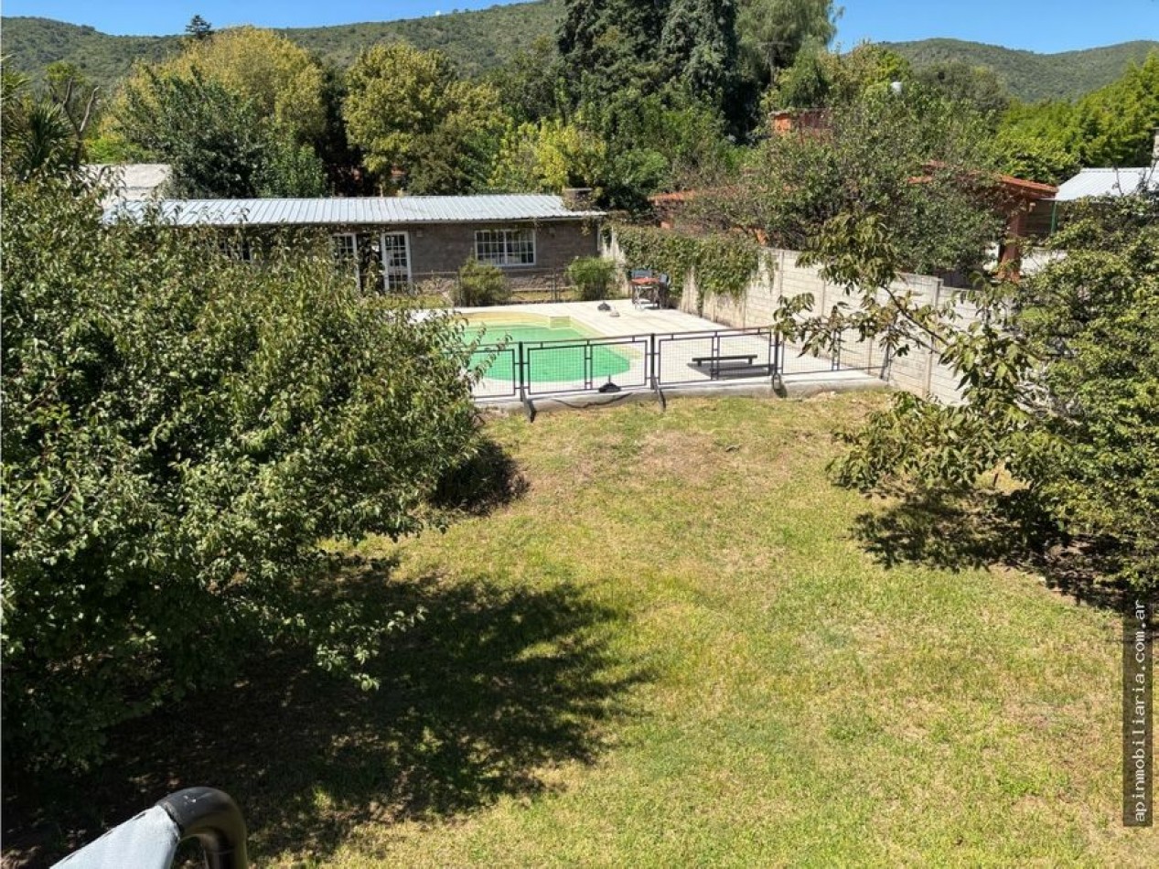 Venta casa 4d c/pileta y quincho Carlos paz 