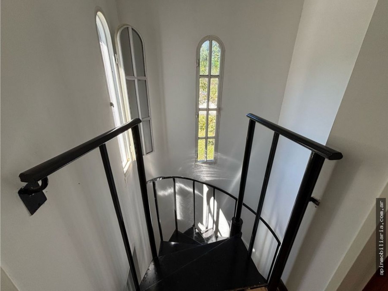 Venta casa 4d c/pileta y quincho Carlos paz 