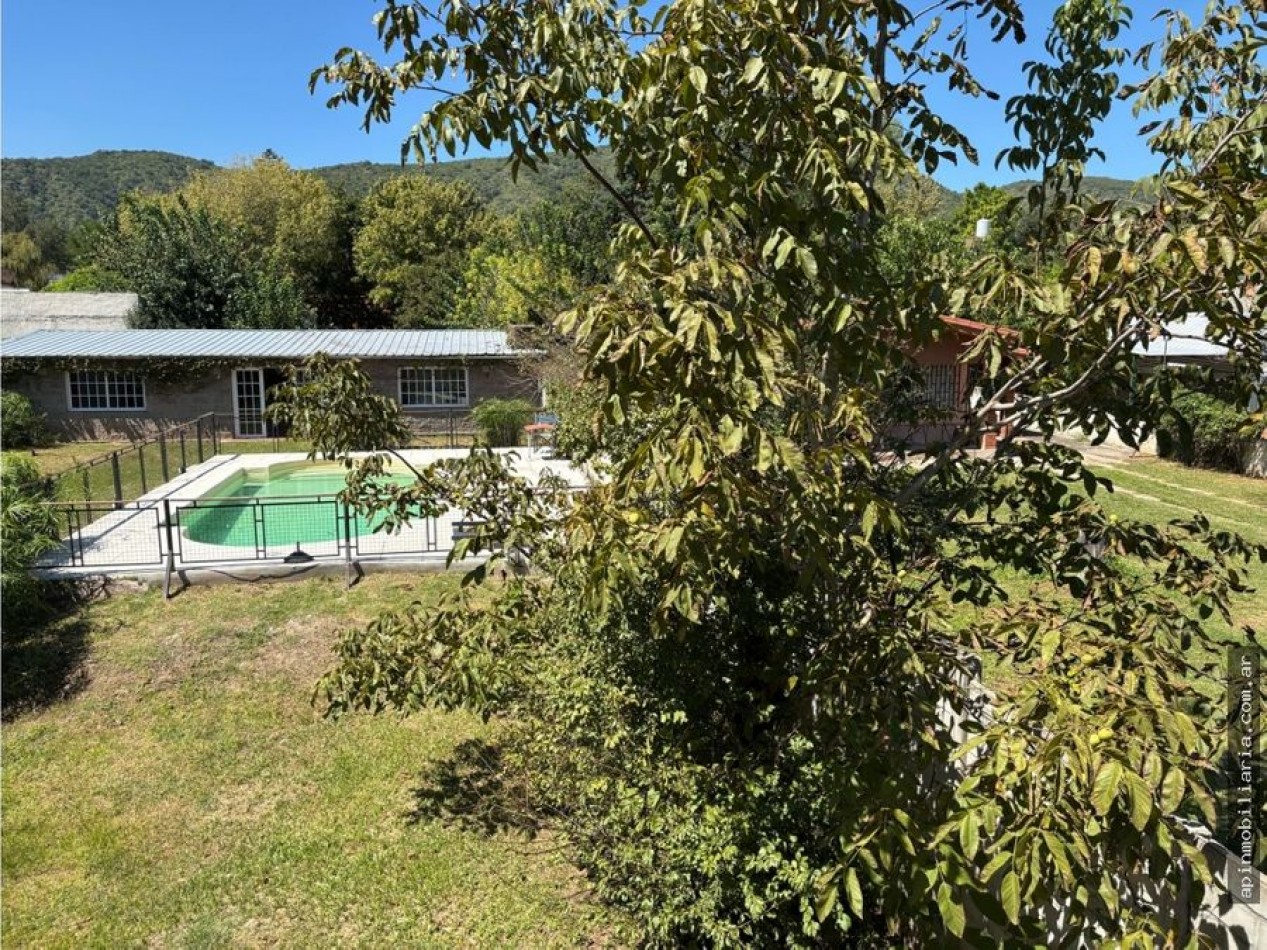 Venta casa 4d c/pileta y quincho Carlos paz 