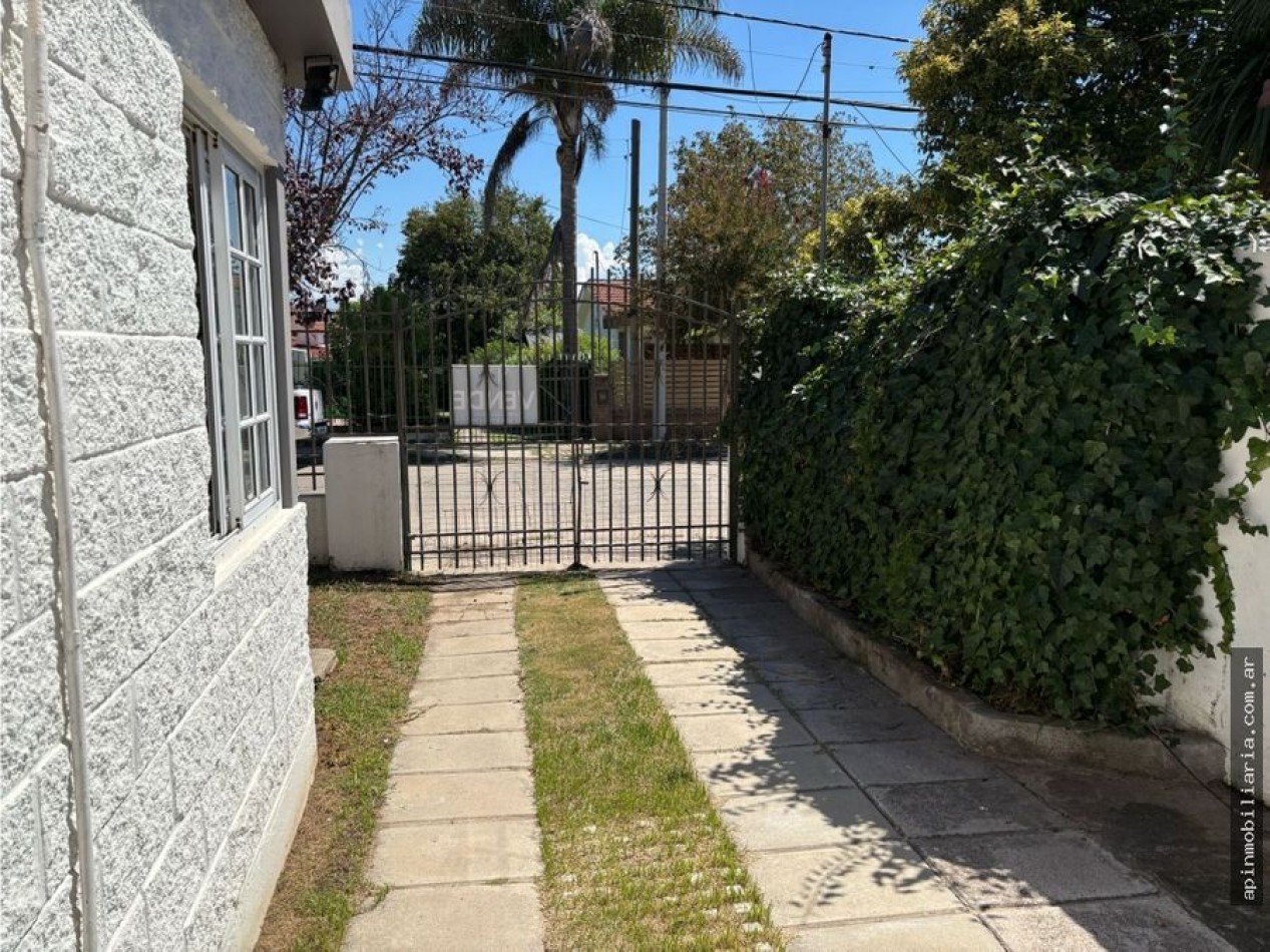 Venta casa 4d c/pileta y quincho Carlos paz 