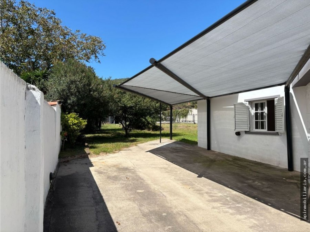 Venta casa 4d c/pileta y quincho Carlos paz 