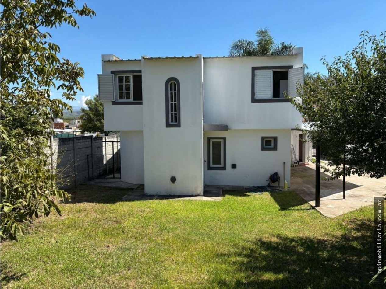 Venta casa 4d c/pileta y quincho Carlos paz 