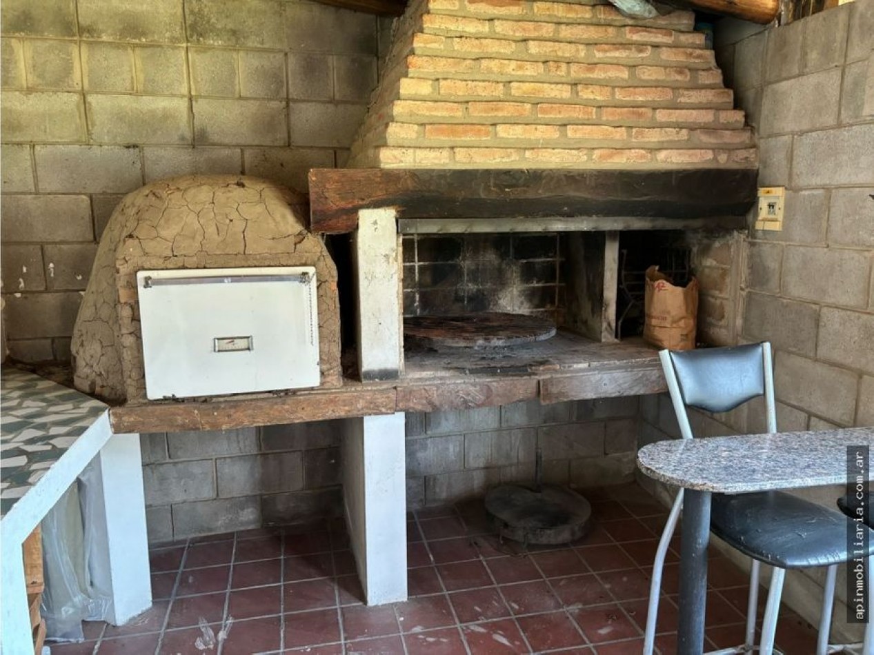 Venta casa 4d c/pileta y quincho Carlos paz 