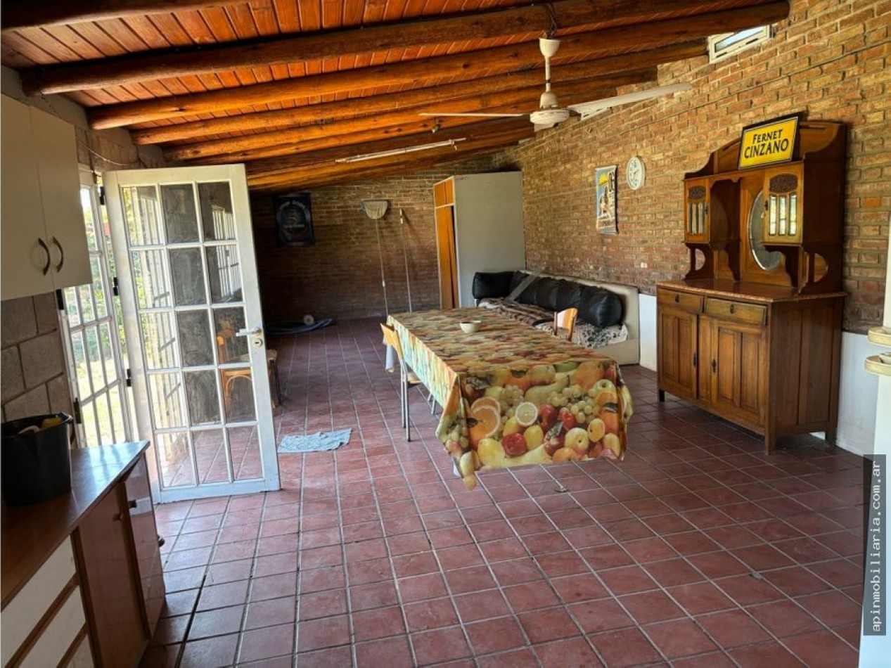 Venta casa 4d c/pileta y quincho Carlos paz 