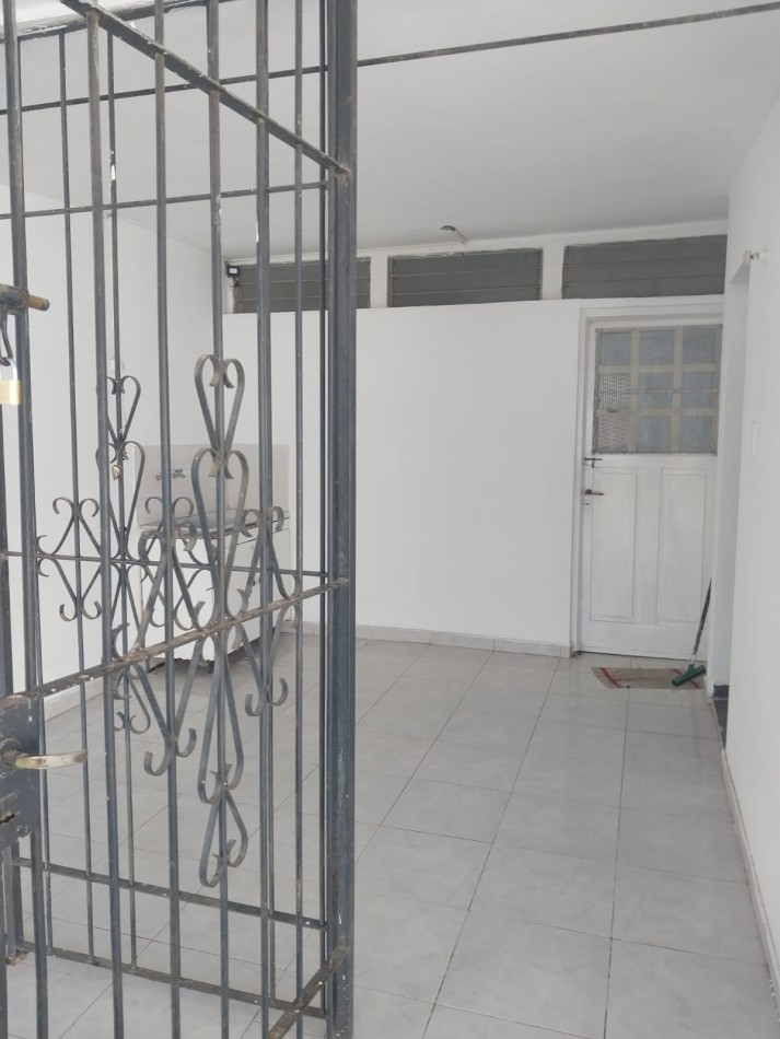 Vendo casa 2d B Corral de Palo