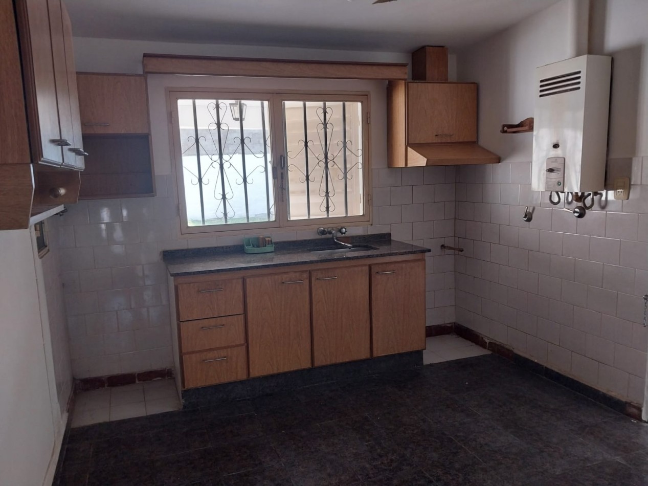 Vendo casa 2d B Corral de Palo
