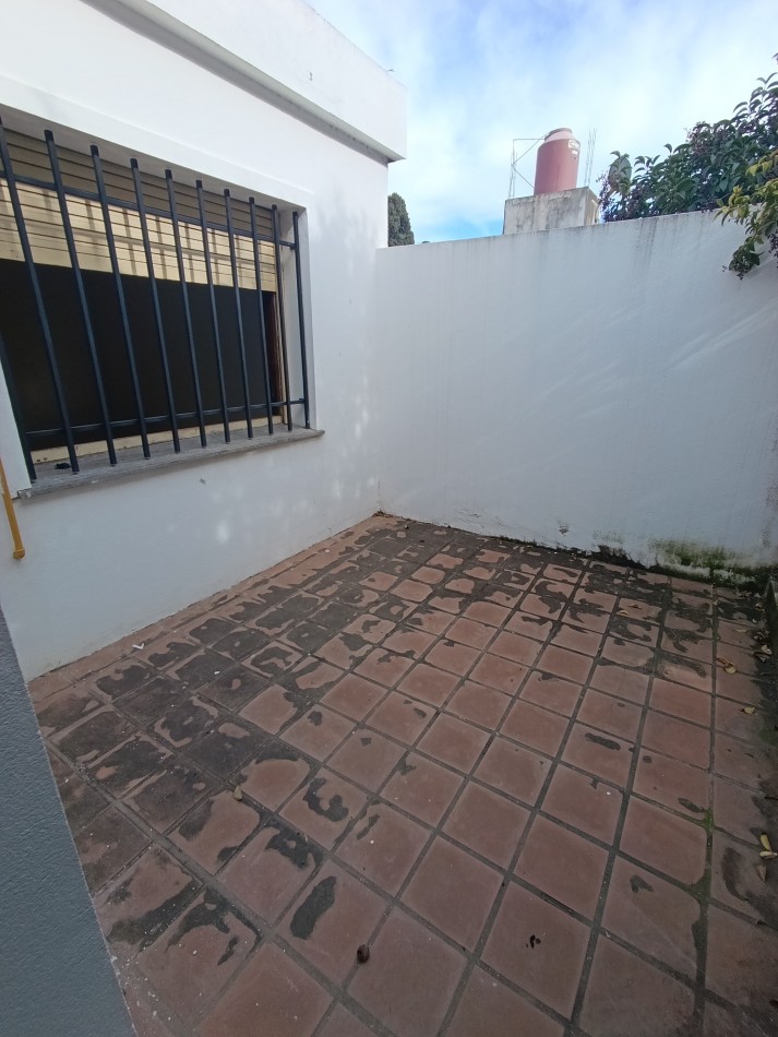 Vendo propiedad en zona ruta 20, 3d. amplia