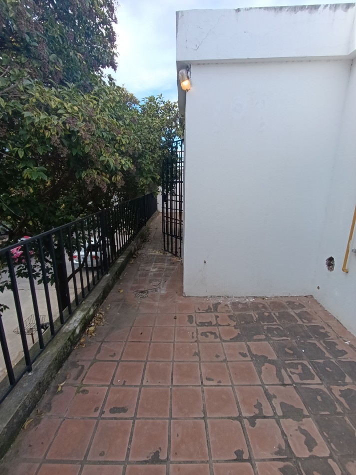 Vendo propiedad en zona ruta 20, 3d. amplia