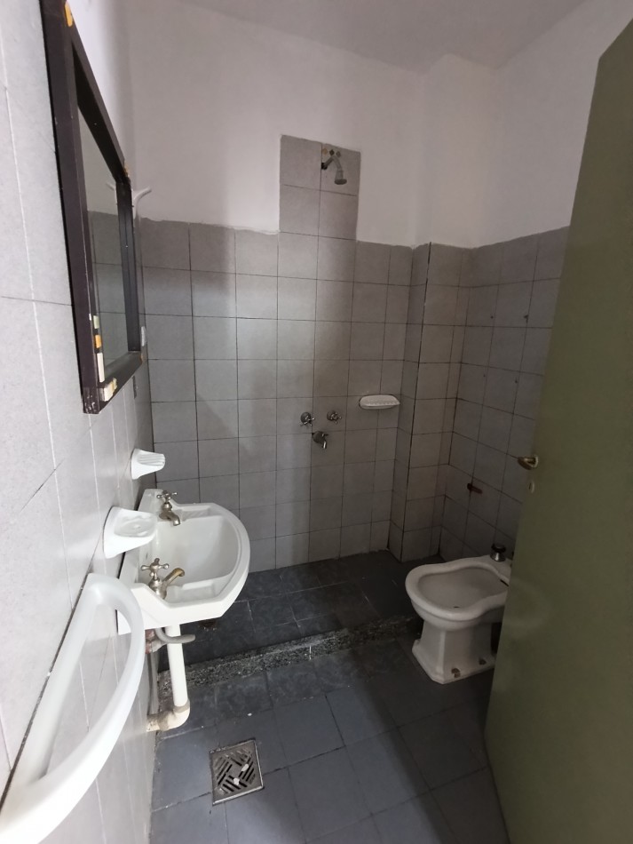 Vendo propiedad en zona ruta 20, 3d. amplia
