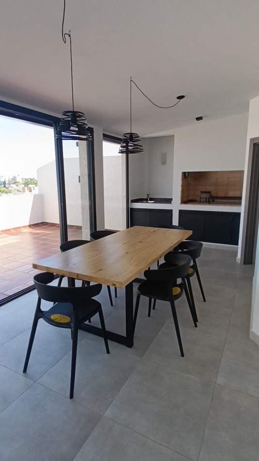 Vendo dpt 1d c/balcon en el living. A estrenar. Alberdi c/Amenities 