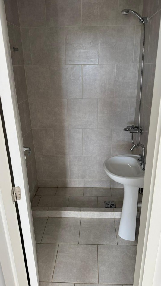 Vendo dpt a estrenar 40.5 mts alberdi impecable 